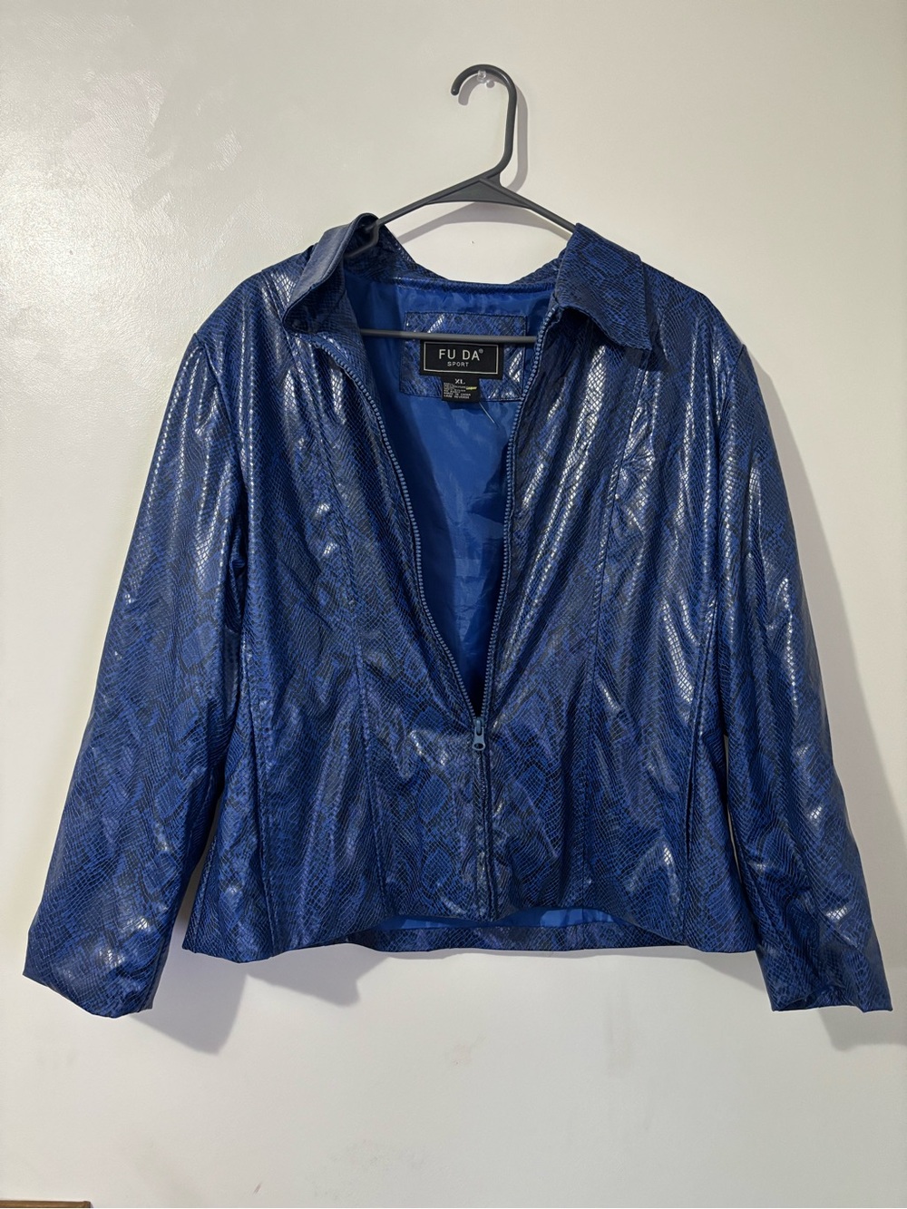 Women's Blue Snake-Texture Zip Jacket